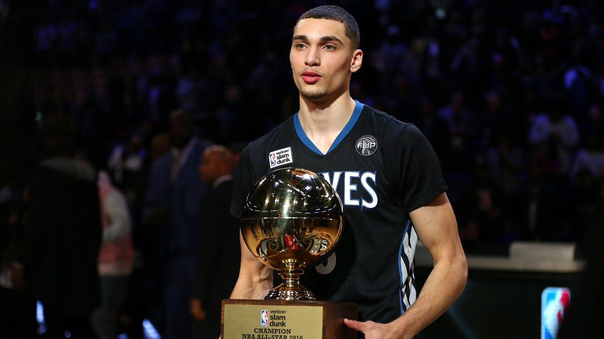 北京国安主场迎战劲敌，北京国安现场